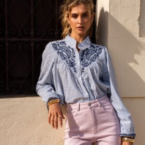 Blouse Rayée Bleu & Blanc à Broderies Cachemire